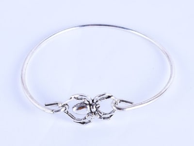 Pulsera de plata tailandesa, con diseño de araña