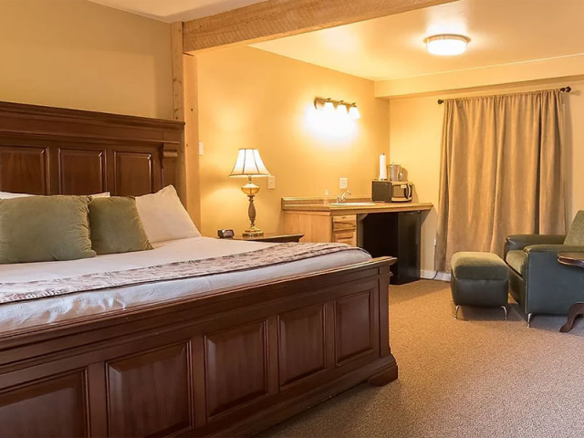 King Terrace Lodge Rooms