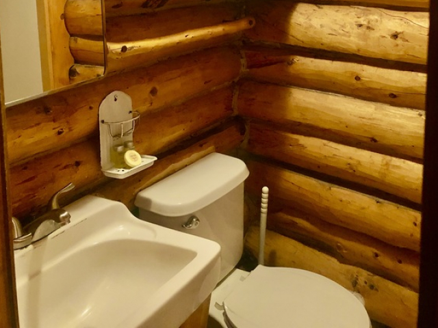 Historic Private Bath Cabins - Cabins #2,#3,#4