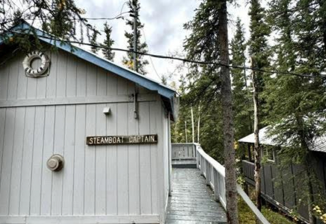 Basic Cabin 2 Doubles - River