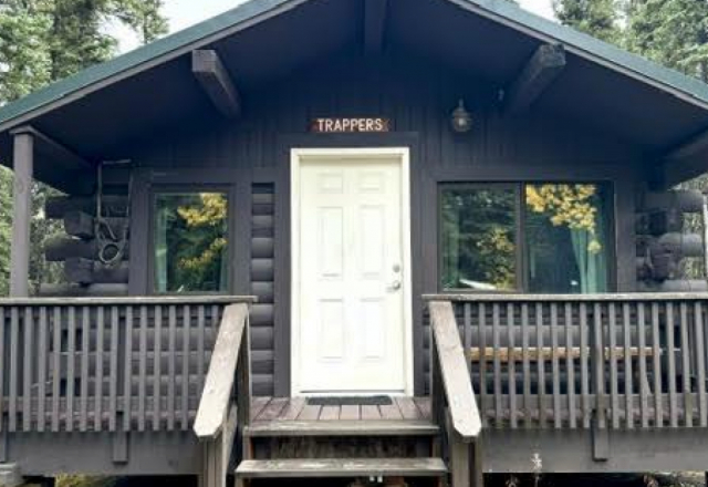 Basic Cabin 1 Queen