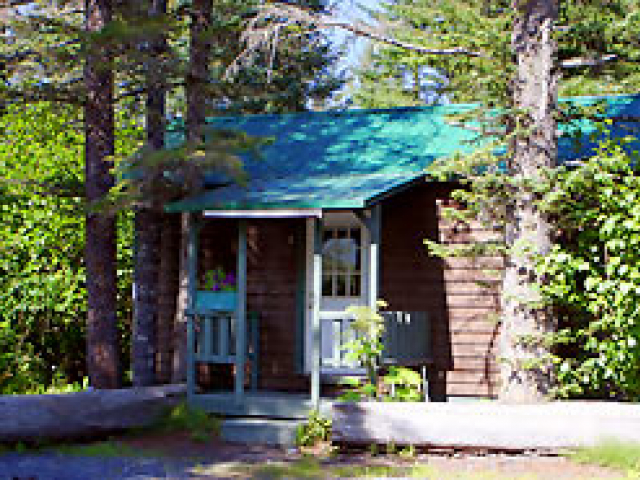 Cabins 3 & 4