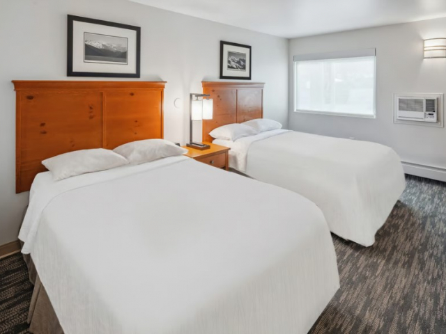 Bay View Rooms - 1 King or 1 Queen or 2 Queens