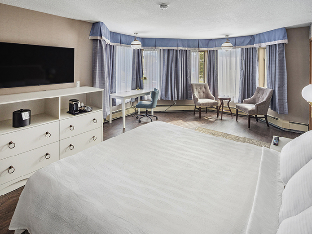 Executive King Room with View