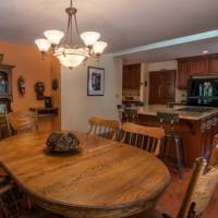 Bruin's Den at Wawona