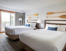 Pyramid Room 2 Queen