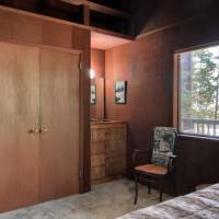 Hiltbrand Hangout, 18B