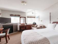 Tekarra Loft Suite - Two Queens