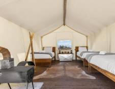 Safari Tent (Shared Bathhouse) - 3 Twins