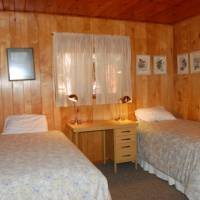 Raccoon's End - Bedroom 2