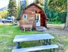 Cabin 1 Queen (Cabin 1 or 2)