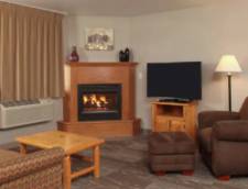 1 King Suite with Fireplace & Balcony