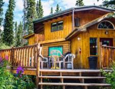 Oxbow Room with Shared Bathroom
