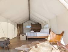 Deluxe with Kids Tent - 1 King & 2 Twins