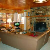 Raccoon's End - Living Room