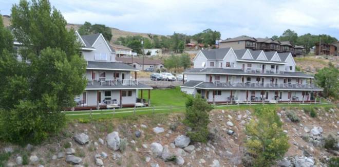 Absaroka Lodge