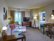 One Bedroom Suite 1 Queen with Sofa Bed