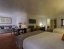 Mini Suite Double - 2 Doubles & 1 Twin Sofa Sleeper