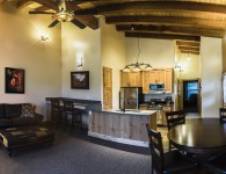 Luxury Suite - 1 King or 2 Queens