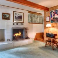 Yosemite Retreat in the Meadows, 19B