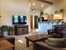 Three Bedroom Townhouse (Sleeps 9)