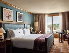Signature King with Shared Terrace