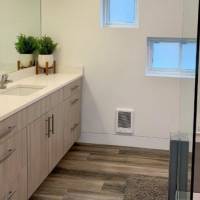 Good Medicine - East (Cabin A) Bathroom