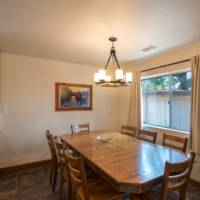 Blue Bird Ranch - Dining Area