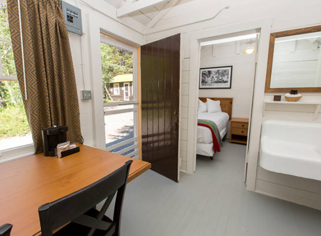 Swiftcurrent Motor Inn & Cabins | Glacier National Park