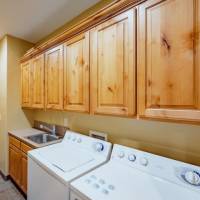 Mountain View - laundry
