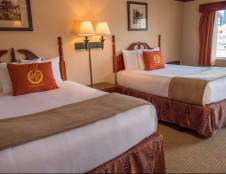 Parkway View Guestrooms