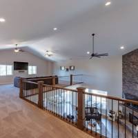 R Family Square - loft