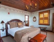 Historic Hotel - Standard King