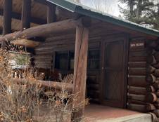 Bighorn Cabin - 1 King & 3 Twins or 1 King & 1 Twin or 2 Kings & 2 Twins