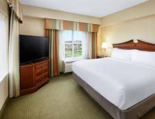 1 King Bed 2 Room Suite with Golf Course View