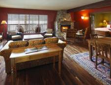 Point Cabin - 1 King