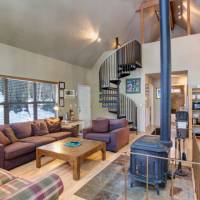 Wawona Chalet - Interior
