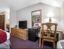 1 Queen Efficiency, Mountain View