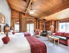 Traditional Rooms - 1 King or 2 Doubles