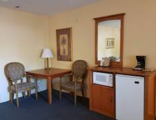 Suite Deluxe - 2 Kings & 1 Sofa Sleeper