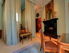 Salon Suite - Villa Sureau