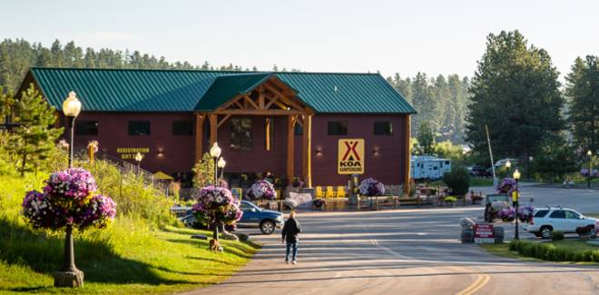 Mt. Rushmore Resort at Palmer Gulch