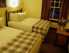 2 Double Beds, Shared Bathroom