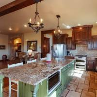 Zion Ridge Family - kitchen
