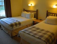 1 Double Bed, 1 Twin Bed