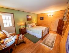 Denali Suite - 1 Queen