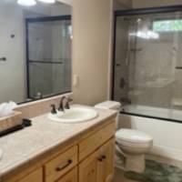 Black Pine Lodge at Fish Camp