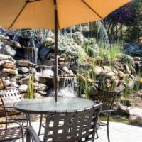 fishermans-oasis-patio-with-water-feature