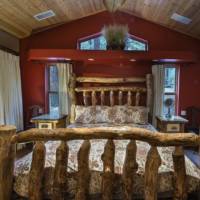 Buss Stop at Wawona - bedroom