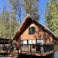 Avid Hiker Lodge at Wawona